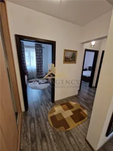 Apartament 3 camere, decomandat - Suceava