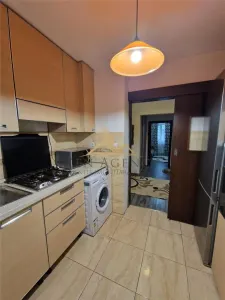 Apartament 3 camere, decomandat - foto 3