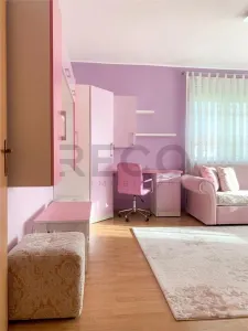 RECO Apartament premium cu o camera, parter, Sanmartin - foto 4
