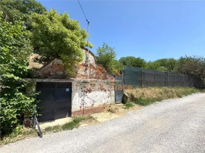 TEREN INTRAVILAN CU PIVNITA | 884 MP | ZONA EPISCOPIA | ORADEA - Oradea