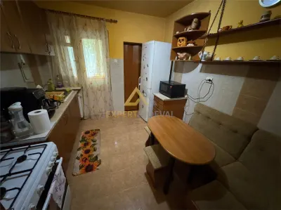 Apartament de vanzare cu 4 camere, Str. Moldovei-Central - foto 11