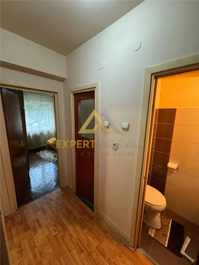 Apartament de vanzare cu 4 camere, Str. Moldovei-Central - foto 6