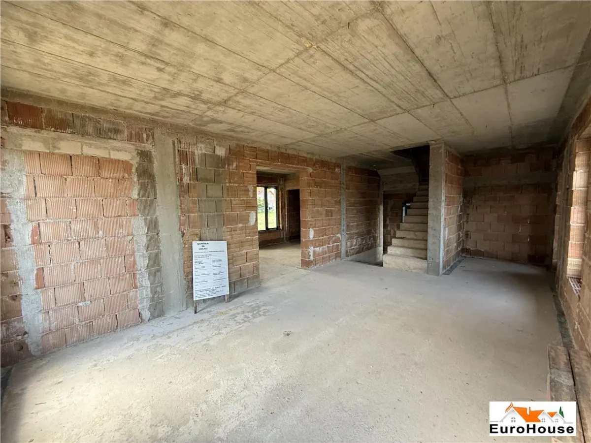 Casa De Vanzare P+E+M In Alba Iulia , Zona Oarda - foto 6