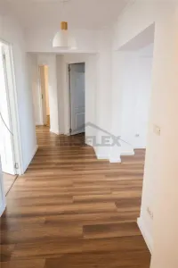 Apartament 4 camere - foto 12