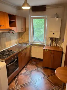 Apartament 2 camere etaj intermediar zona Astra - Brasov