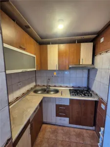 Inchiriere apartament cu 4 camere zona Republicii - foto 11