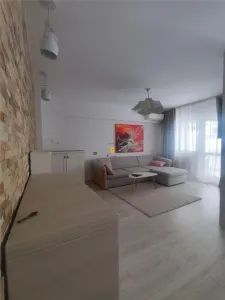 Inchiriere apartament  3 camere zona Centrala - Ploiesti