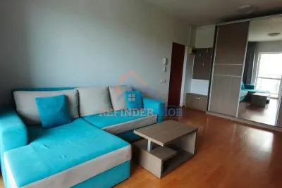 Vanzare 2 camere Auchan Titan 55mp - Bucuresti
