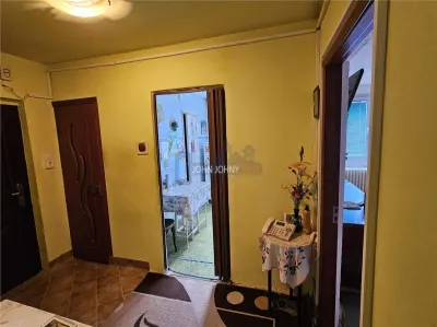 Apartament 3 camere decomandat - Brancoveanu, Str. Uioara - 63mp - foto 3