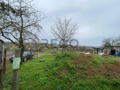 RECO Casa cu 2 camere cu priveliste frumoasa in Diosig - foto 6