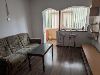 Inchiriere apartament  3 camere zona  Democratiei - Ploiesti