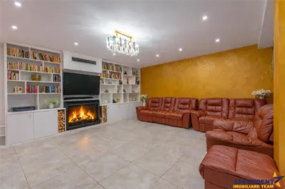 FILM& 3D! Vila high tech, cu semineu, jacuzzi, terasa, 7 camere cu baie proprie, Central, Brasov - foto 2