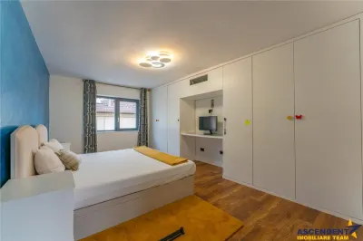 FILM& 3D! Vila high tech, cu semineu, jacuzzi, terasa, 7 camere cu baie proprie, Central, Brasov - foto 15