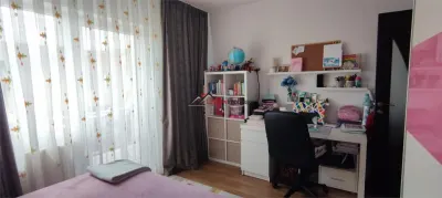 Apartament cu 2 camere, 58 mp plus balcon 8 mp, parcare cu Cf. Zona Eroilor. Posibilitate de recompartimentare! - foto 7