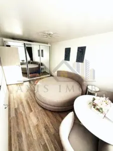 Prima inchiriere! Apartament modern 2 camere conf 1 dec zona Centru - foto 2