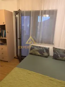 Apartament central 4 camere 80 mp utili etaj 2 - foto 16