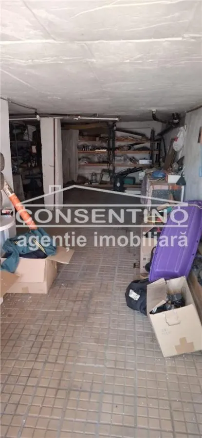 Se vinde casa 1990 , libera , cart.23 August - foto 4