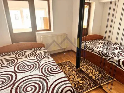 Apartament 4 camere conf 1 dec zona Unirii Sud - foto 2
