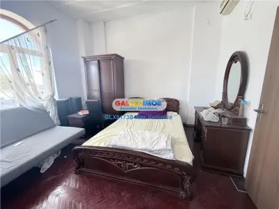Vila de inchiriat Buzesti, ultracentral -se accepta chirie muncitori - foto 5