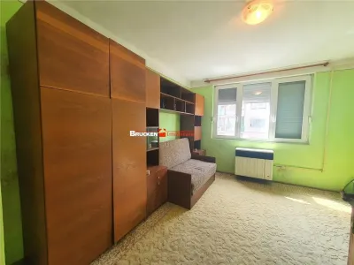 Garsoniera de vanzare in Marghita - foto 2