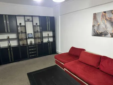 Apartament 3 camere - Zona Gara - 600 Euro - Iasi