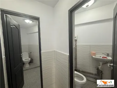 Spatiu Comercial De Inchiriat - 130mp , Zona Ampoi , Alba Iulia - foto 4