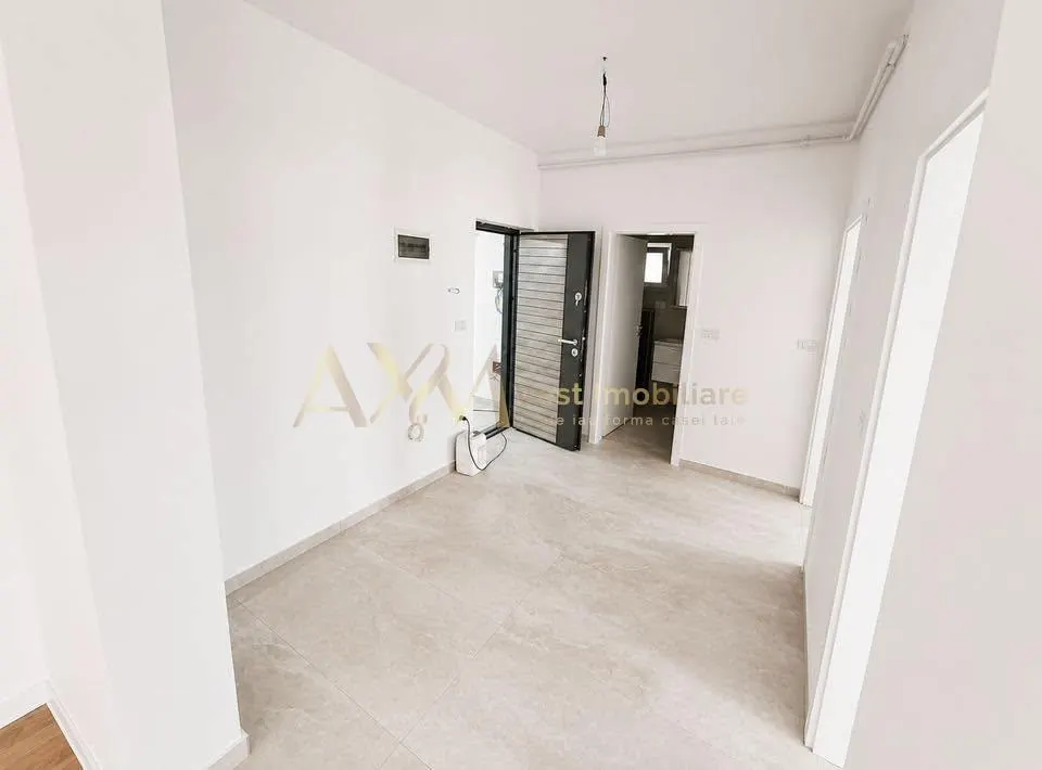Vanzare apartament 2 camere - foto 4