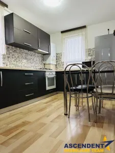 Pet friendly! Apartament 2 Camere, Urban, Tractorul, decomandat, loc parcare - foto 2