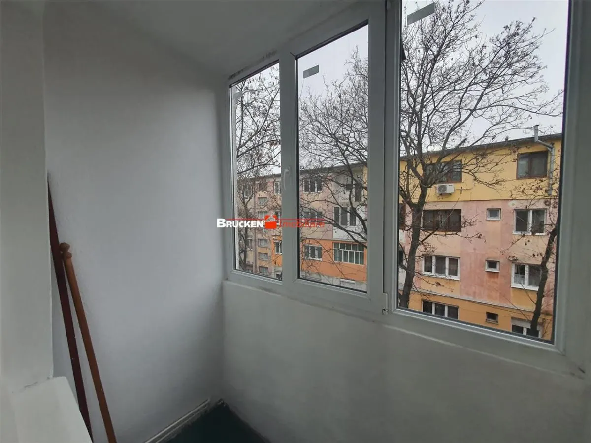 De inchiriat apartament cu 3 camere - foto 5