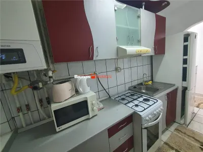 De inchiriat apartament cu 3 camere - foto 9