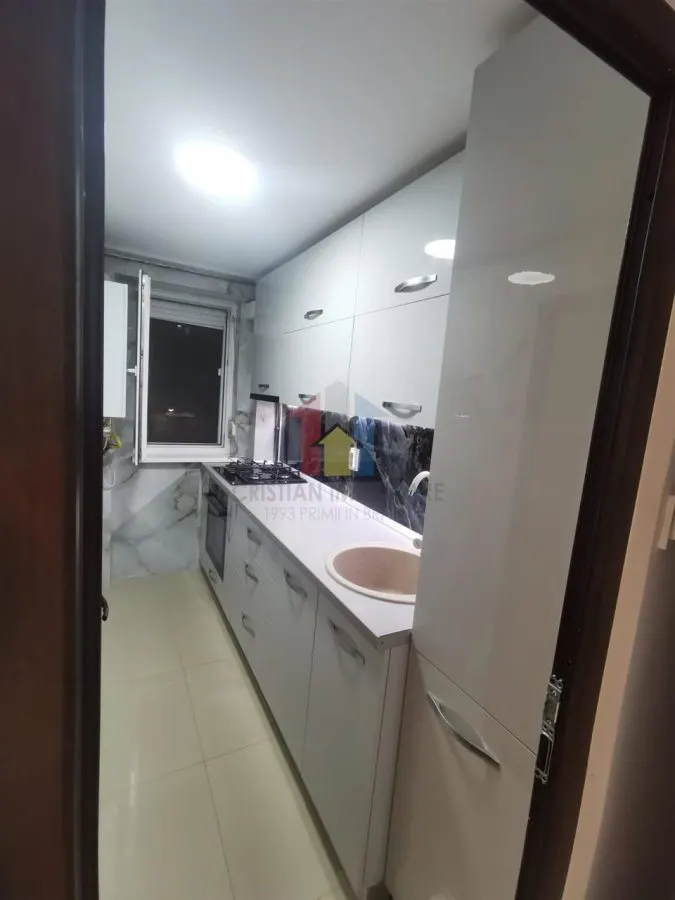 #Mobilat si Utilat# 2 camere ,  etaj 2, Viziru 3 - foto 5