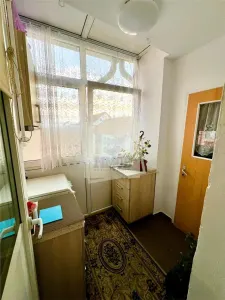 Apartament 3 camere 76mp cu balcon inchis zona Mihai Viteazul - foto 9