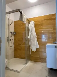Exclusivist ! Copou - Negruzzi, apartament 3 camere , bloc nou, parcare subterana - foto 12