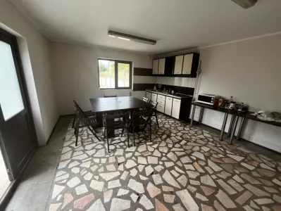 Camere de inchiriat pentru muncitori . - foto 16
