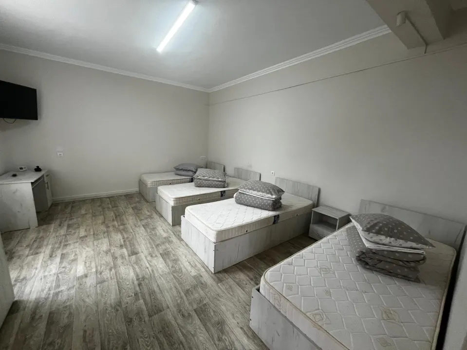 Camere de inchiriat pentru muncitori . - foto 24