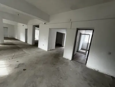 Spatiu depozitare/ productie in suprafata de 300 mp, in Ploiesti. - foto 12