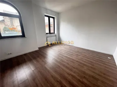 Apartament cu 2 camere, curte 100 mp, garaj si boxa, Zona Bulevardul Independentei Ploiesti. - foto 6