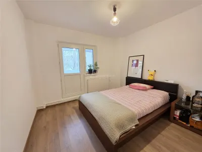 4 camere - centrala termica  -  parcare - Crangasi - foto 5