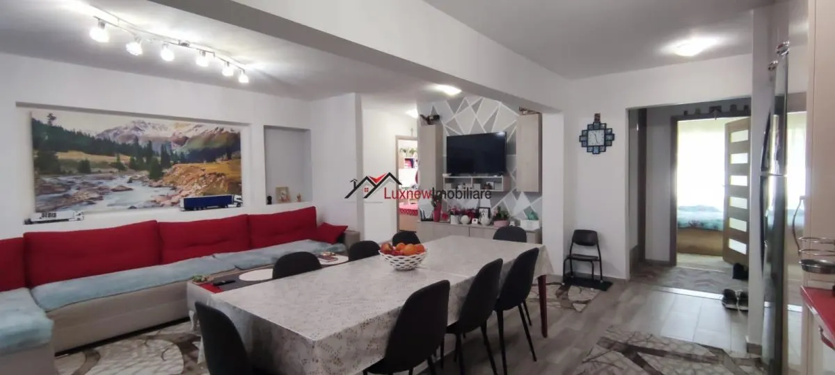 Propietate rara in Manastur, apartament cu 5 camere, balcon si pivnita, zona OMV! - foto 3