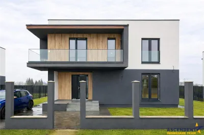 Imobil aparte, arhitectura deosebita, conditii avantajoase, Sanpetru - Brasov
