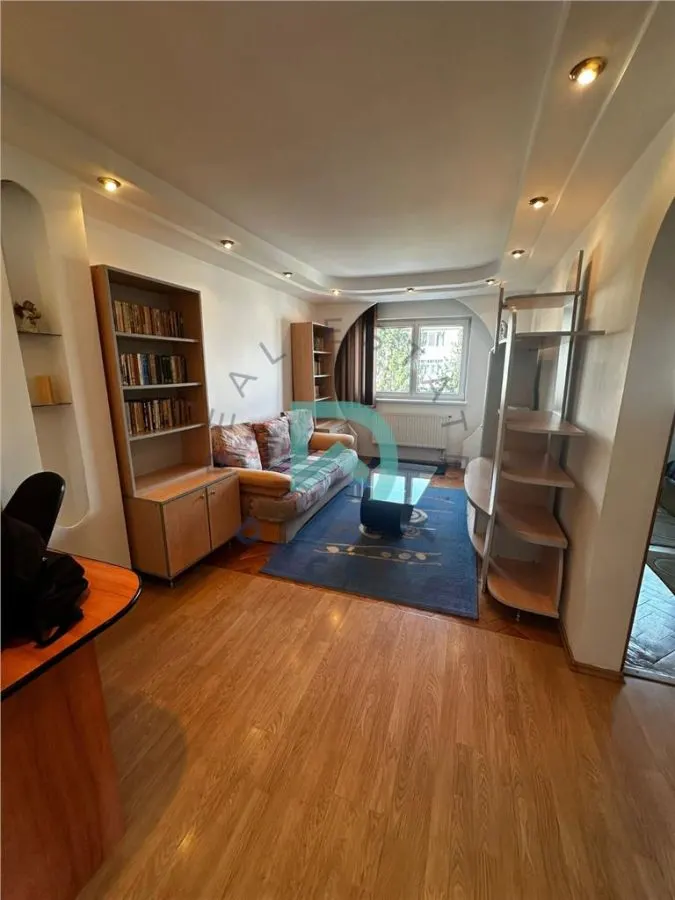 Apartament 3 camere de inchiriat - Strand - foto 2