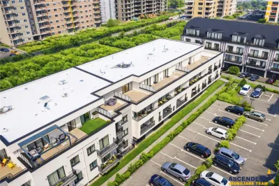 Apartament tip penthouse. mobilat, utilat, 2 terase, 100mp, Tractorul, Brasov. - foto 3