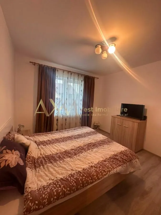 Vanzare apartament 2 camere - foto 17