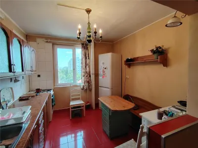 Apartament 3 camere zona Calea Grivitei Podul Grand - foto 4
