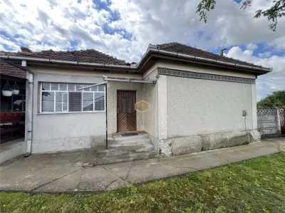 Casă spațioasă cu teren generos de 1.656 mp, într-o zonă liniștită din orașul Livada - foto 22