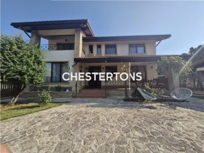 Vila/casa vacanta premium cu 5 camere , teren de 551 m.p.in Costinesti Schitu - Schitu