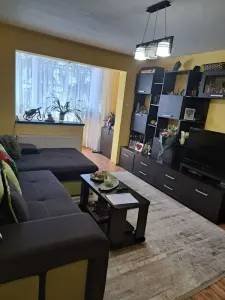 Apartament 4 camere decomandat etajul 2, Astra- Carpatilor - Brasov