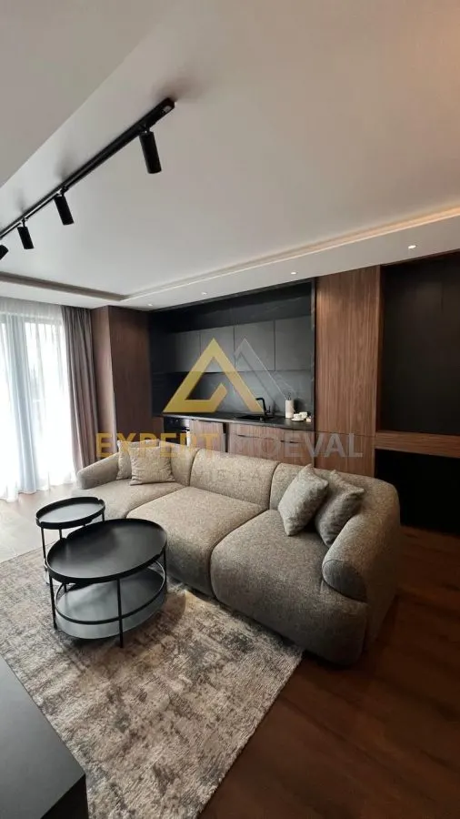 Apartament de Lux cu 3 Camere  Ultracentral, Baia Mare - foto 1