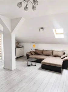 Inchiriere apartament 2 camere zona Cantacuzino - Ploiesti