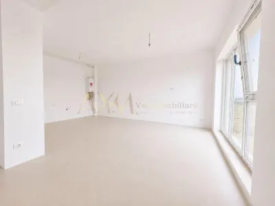 Vanzare apartament 3 camere - foto 4